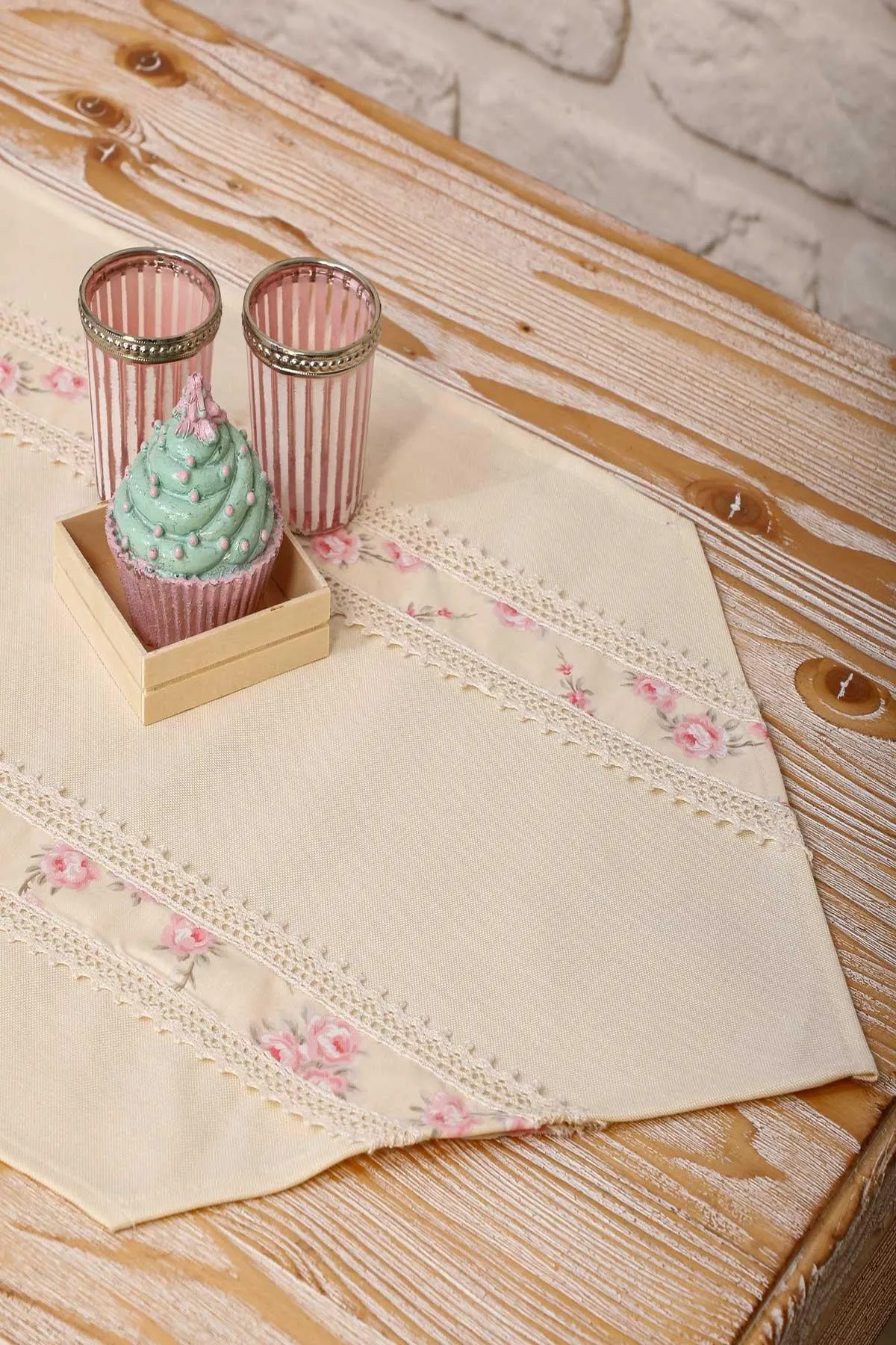 Trimmed Linen Textured Fabric Table Runner with Lace Embroidery 30x90 cm Table Cloth for Home Kitchen Decorations Parties Holidays,R-27K